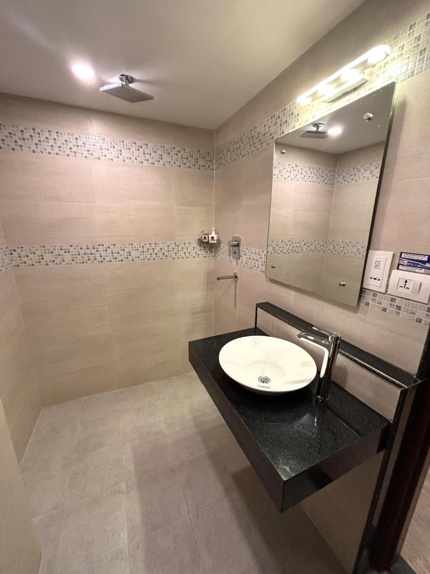 Viavia Boutique Hotel - Katmandu Dış mekan fotoğraf